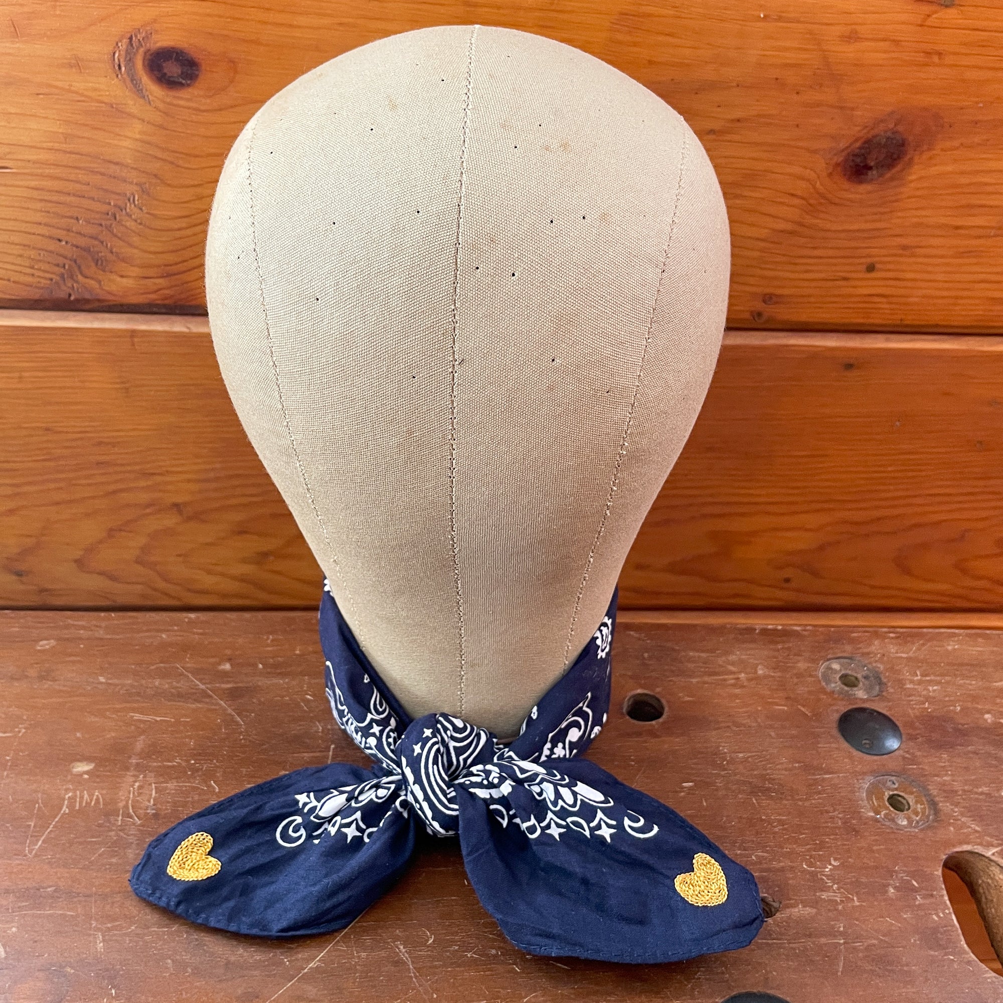 Bandana - Navy - Gold Hearts